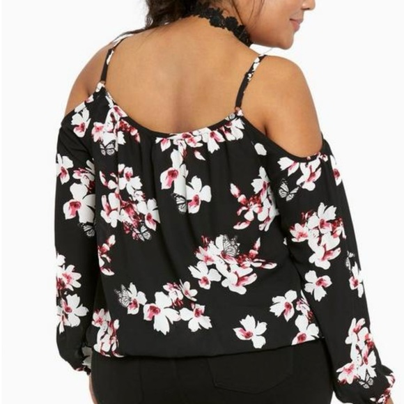 Torrid women’s size 4X Georgette, floral, print, cold, shoulder top - Picture 3 of 12